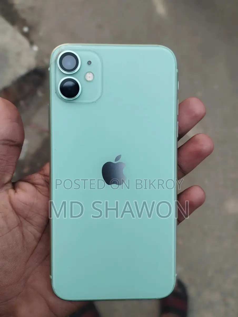 Apple iPhone 11 (Used)