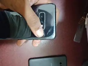 Samsung Galaxy S10e (Used)
