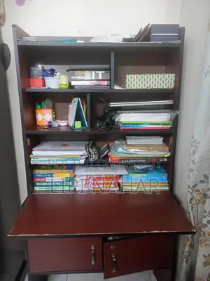 Large Capacity Bookshelf
