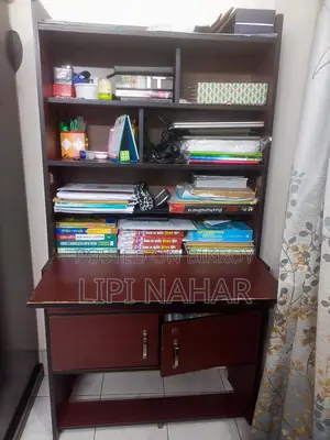 Large Capacity Bookshelf