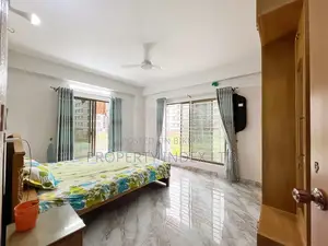 অ্যাপার্টমেন্ট বিক্রয় হবে! ২১৫৭ বর্গফুট, বসুন্ধরা আর/এ, ব্লক এম