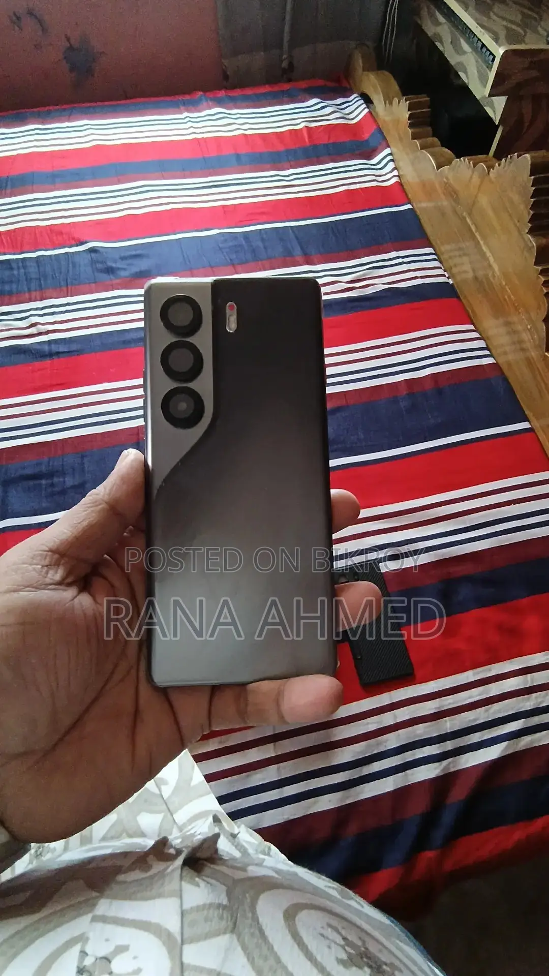 Tecno Camon 40 Pro Galaxy black (Used)