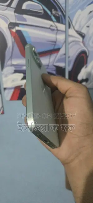 Apple iPhone 15 (Used)