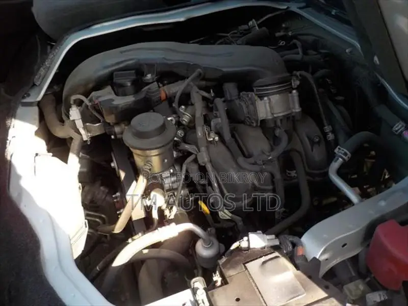 Toyota Hiace GRAND CABIN SILVER 2021