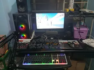 Desktop computer
