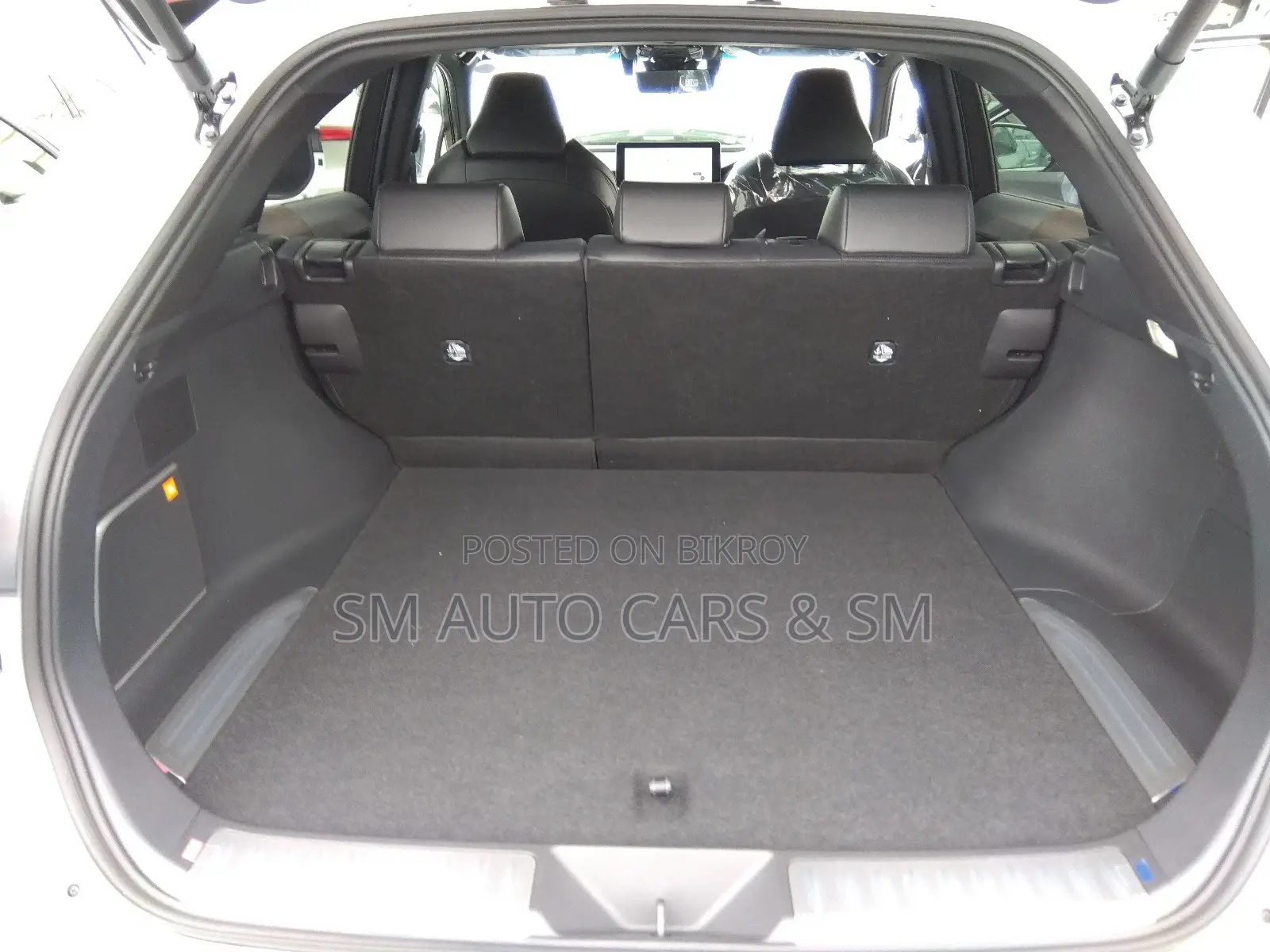 Toyota Harrier Hybrid Z Pearl 2025