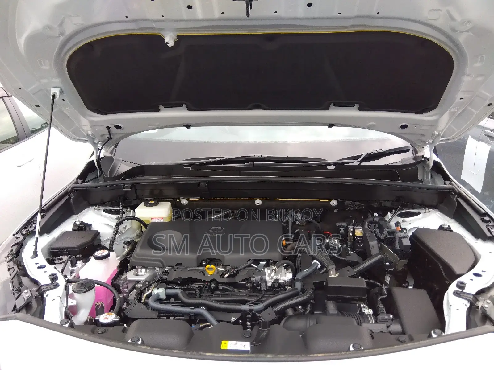 Toyota Harrier Hybrid Z Pearl 2025