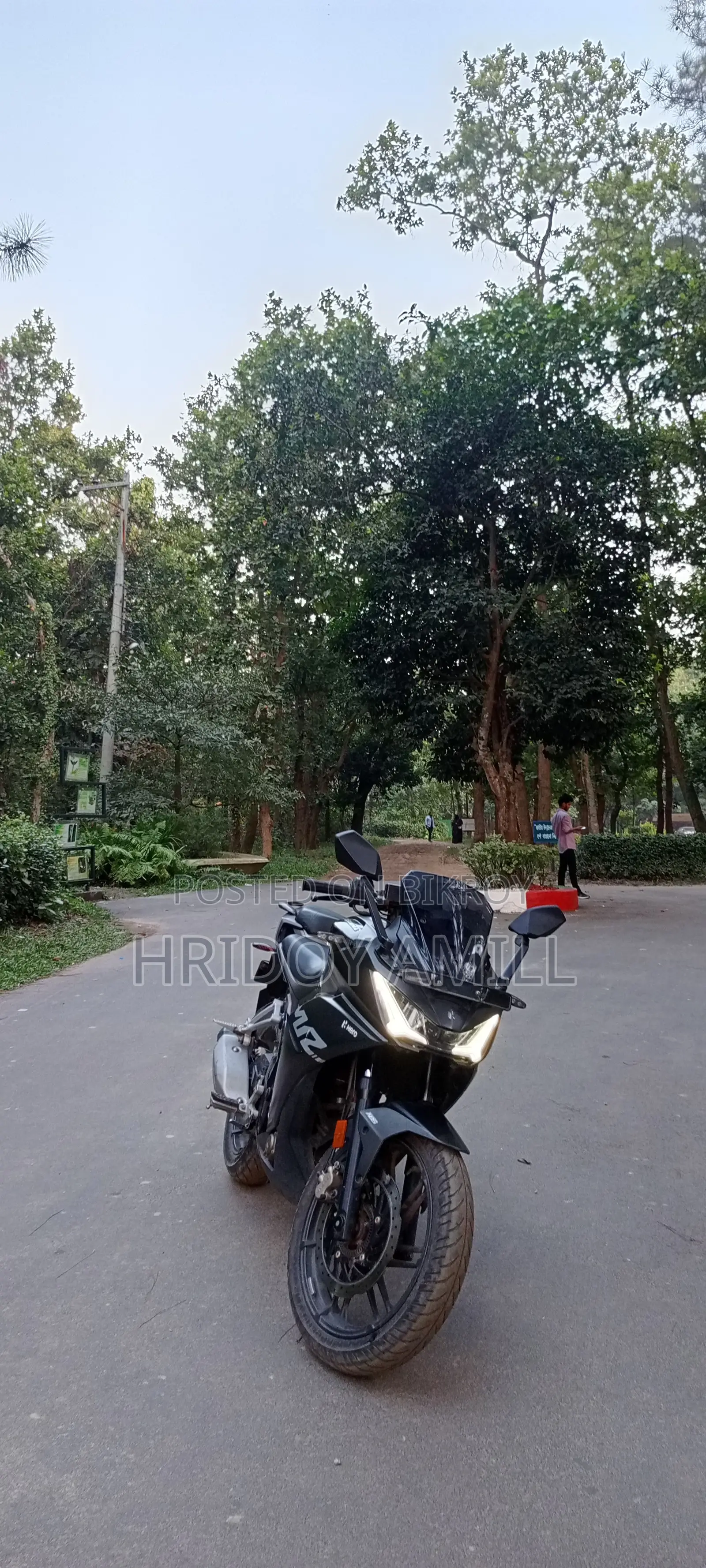 Hero Karizma .. 2022