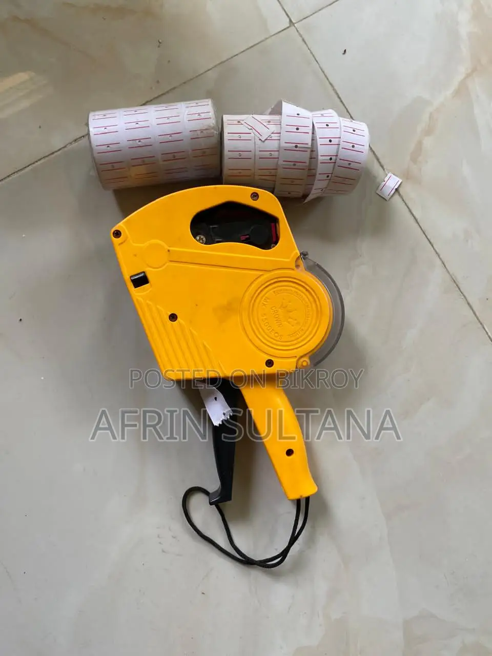 প্রাইস ট্যাগ মেশিন