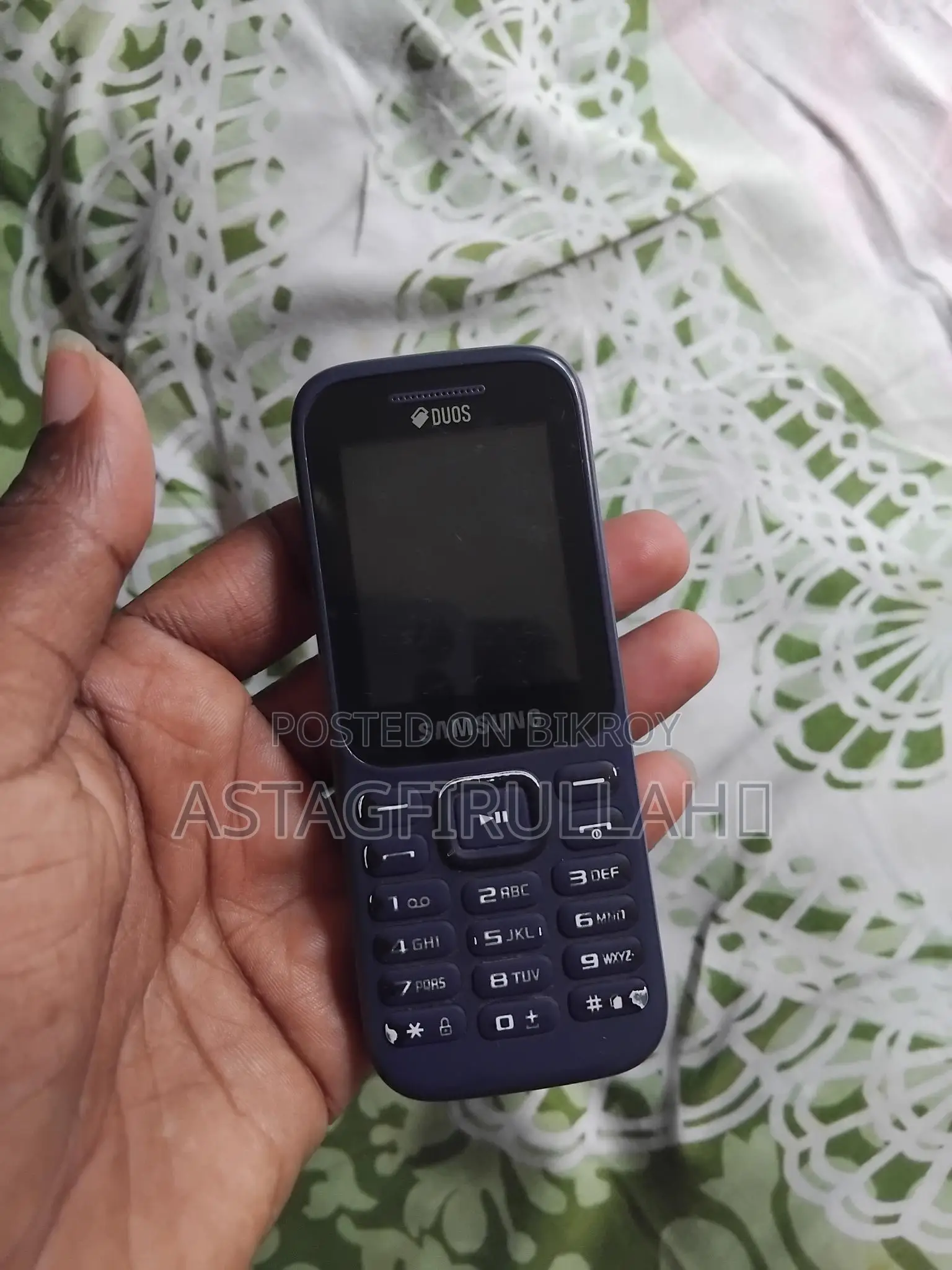 Samsung Galaxy Music . (Used)