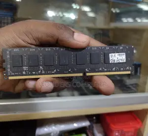 TEAM 8 GB DDR3 1600 MHz ডেস্কটপ র‍্যাম (১ বছরের ওয়ারেন্টিসহ)