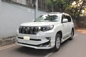 টয়োটা ল্যান্ড ক্রুজার প্রাডো টিএক্স এলটিডি ২০১৬
