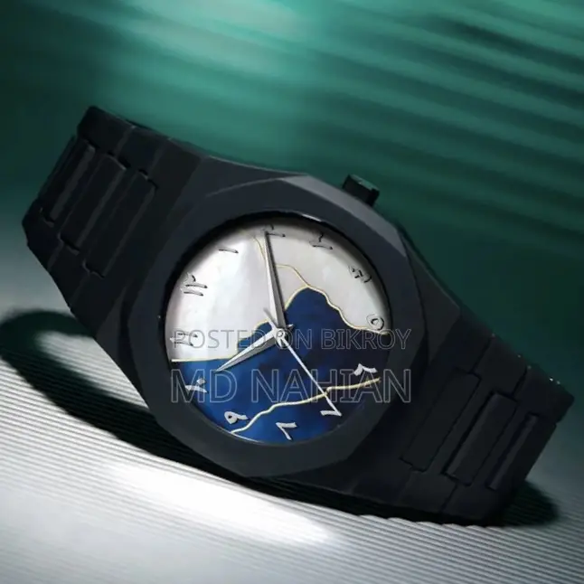 Analogue Watch for sale
