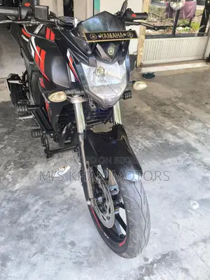 Yamaha FZS v2 2025