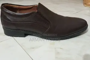 সুন্দর এবং টেকসই, চামড়ার ওয়াকার ব্র্যান্ডের ফর্মাল জুতো বিক্রি হবে!