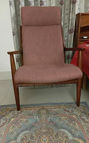 Hatil Premium Chair