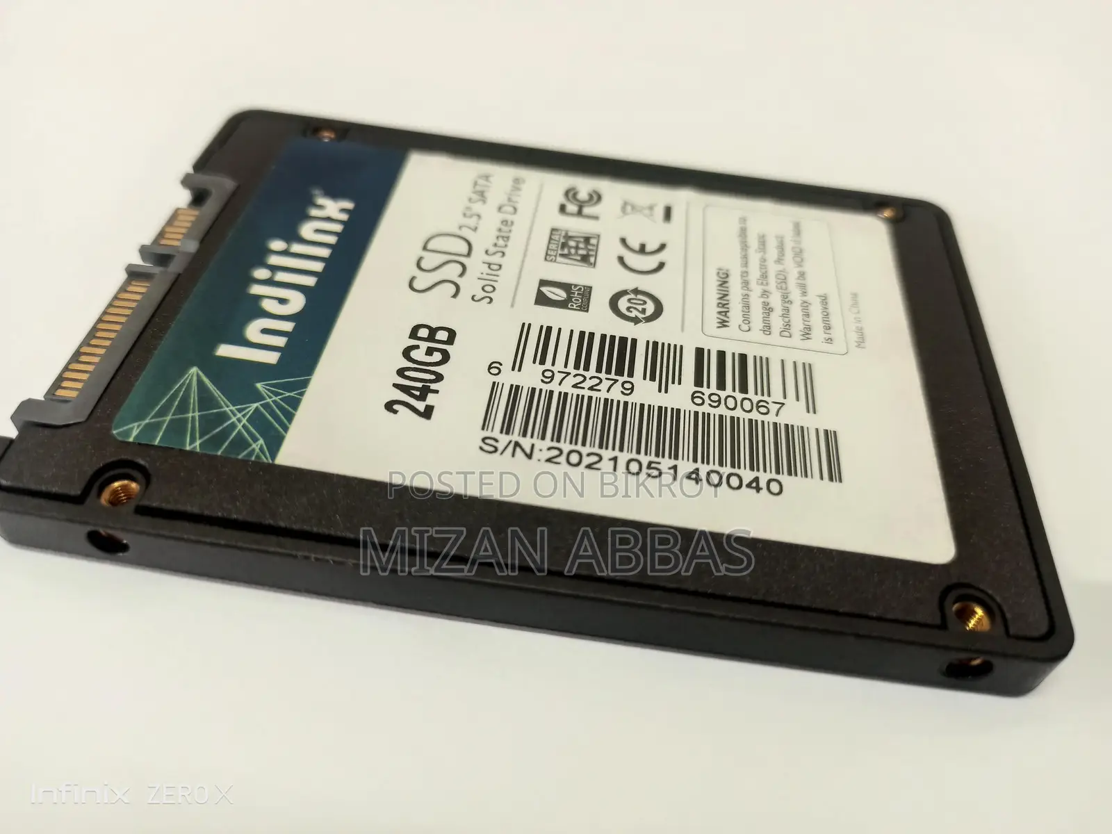 Indilinx 240gb SSD 2.5" Sata with to USB C Adapter