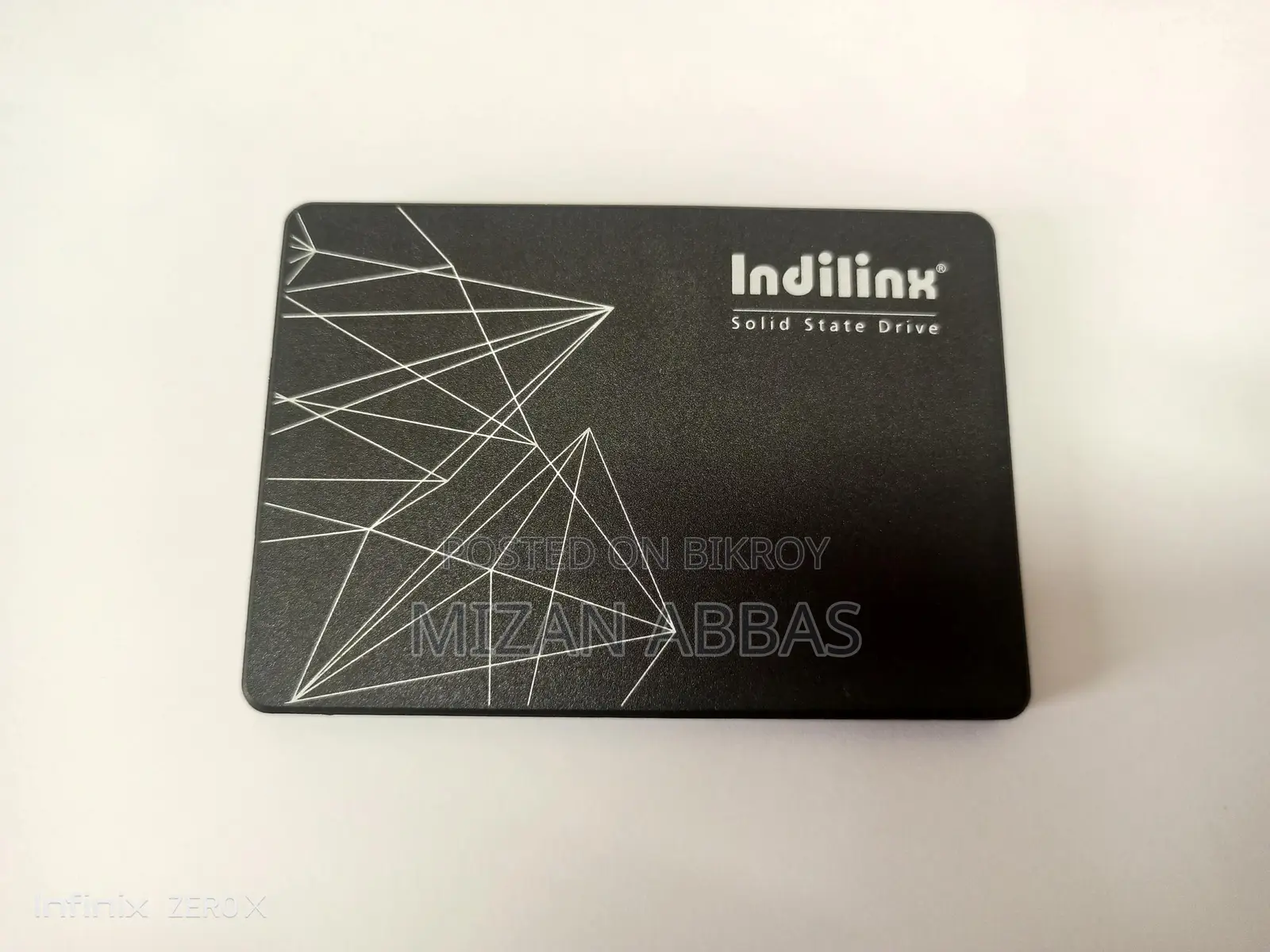 Indilinx 240gb SSD 2.5" Sata with to USB C Adapter