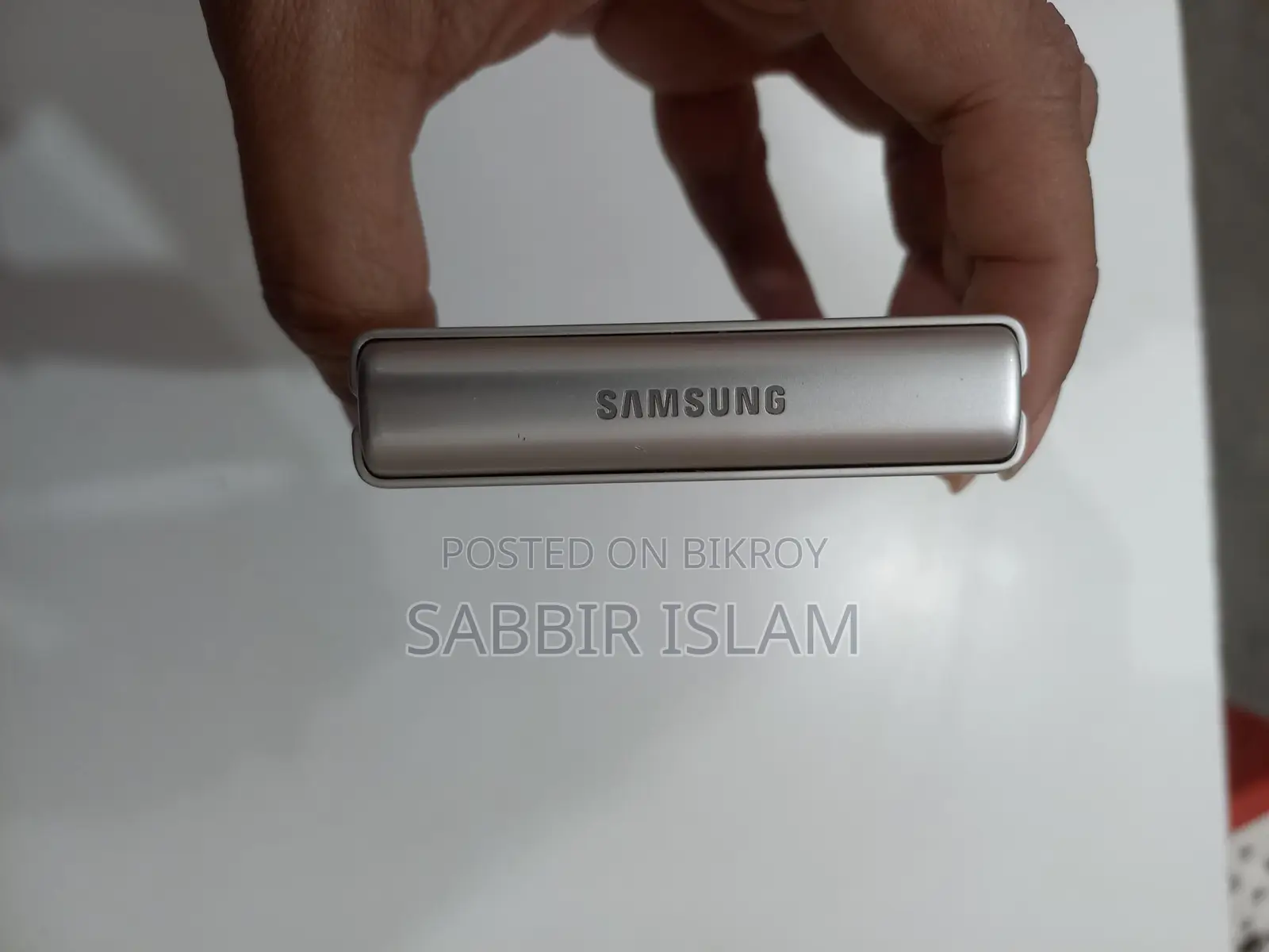 Samsung Galaxy Z Flip3 (Used)