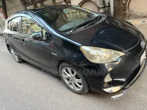 Toyota Aqua 2013 Black