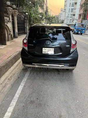 Toyota Aqua 2013 Black