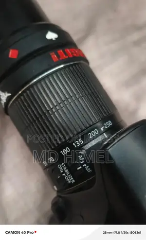 Canon 1300D