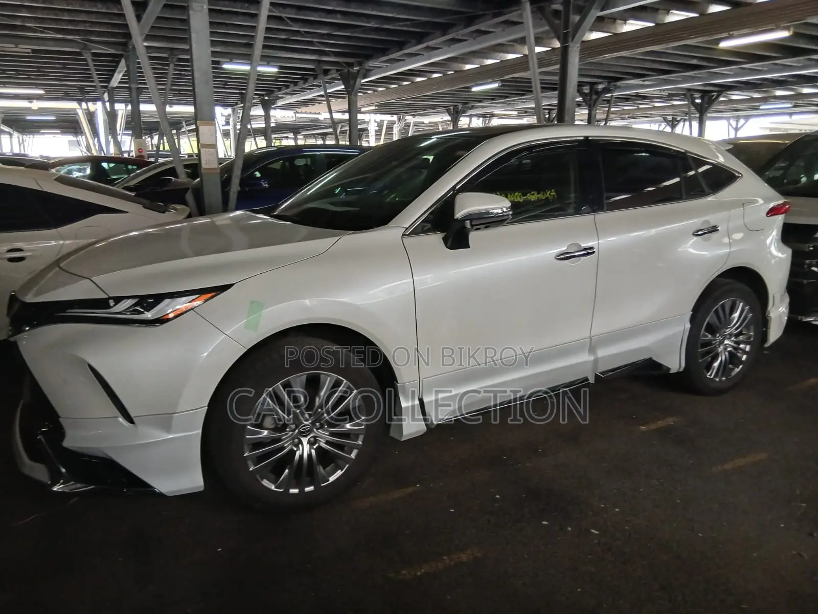 Toyota Harrier Z Leather HV Pearl 2022