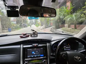 Toyota Corolla Fielder 1.5 Hybrid FWD 2016 Blue