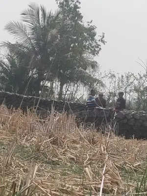 জমি বিক্রি হবে