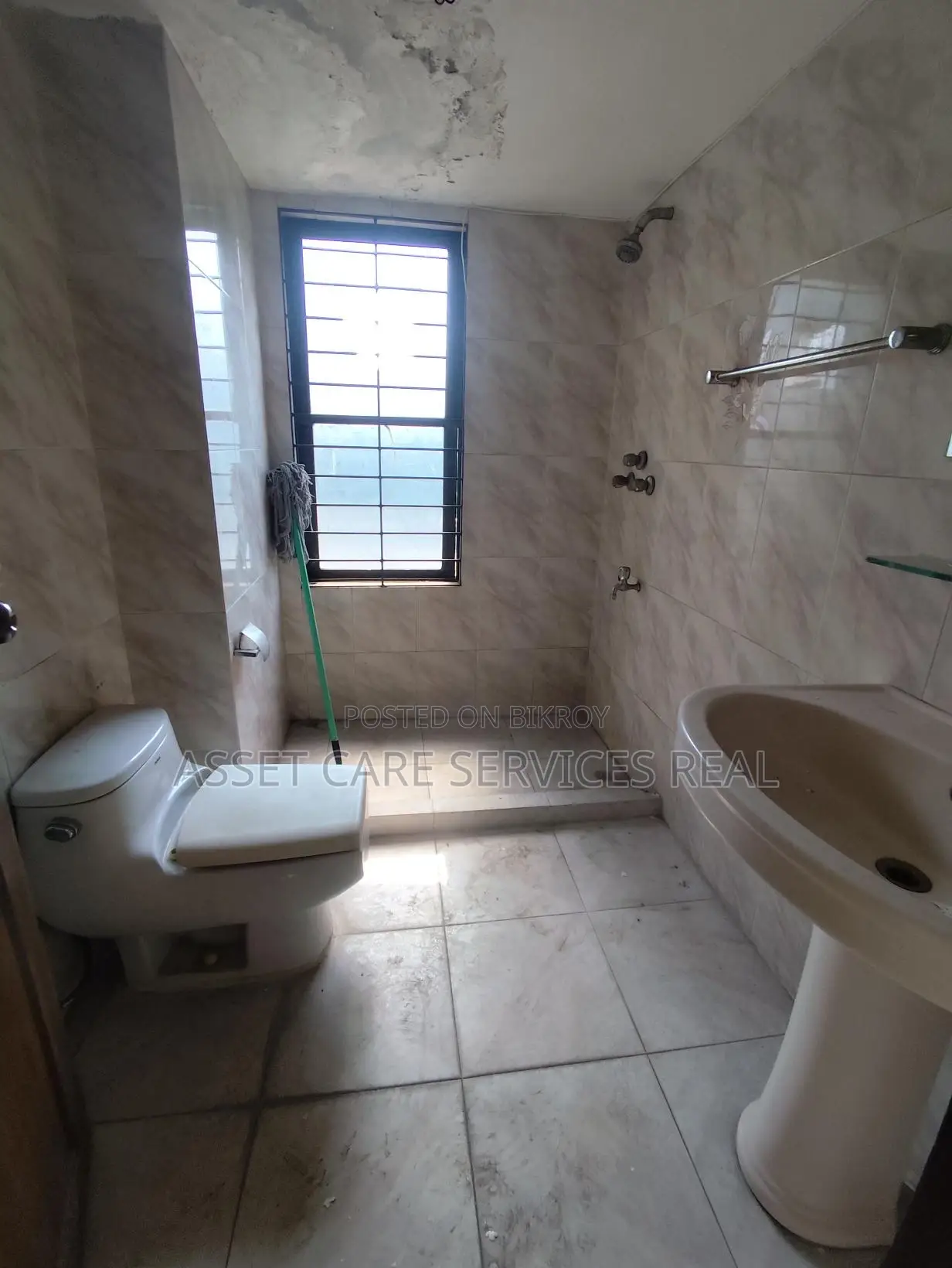 4400-Sqft Office Space Rent In Baridhara Diplomatic Zone