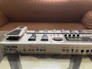 Boss Gt-10