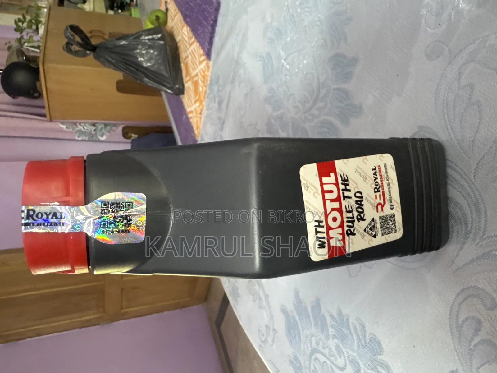 Motul Engine Oil