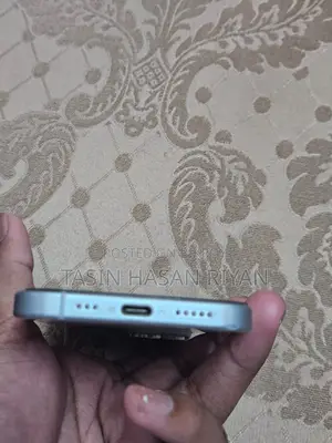 Apple iPhone 15 (Used)