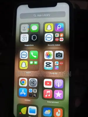 Apple iPhone XR (Used)