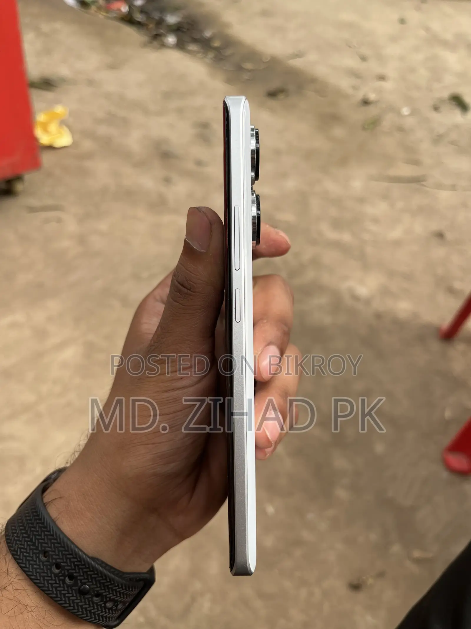 Xiaomi Redmi Note 13 Pro Plus (Used)