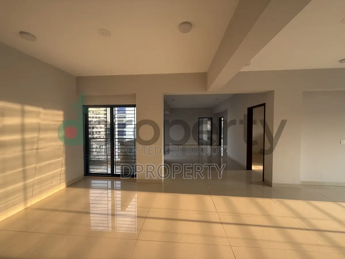5-Bedroom Apartment for Rent in Uttara