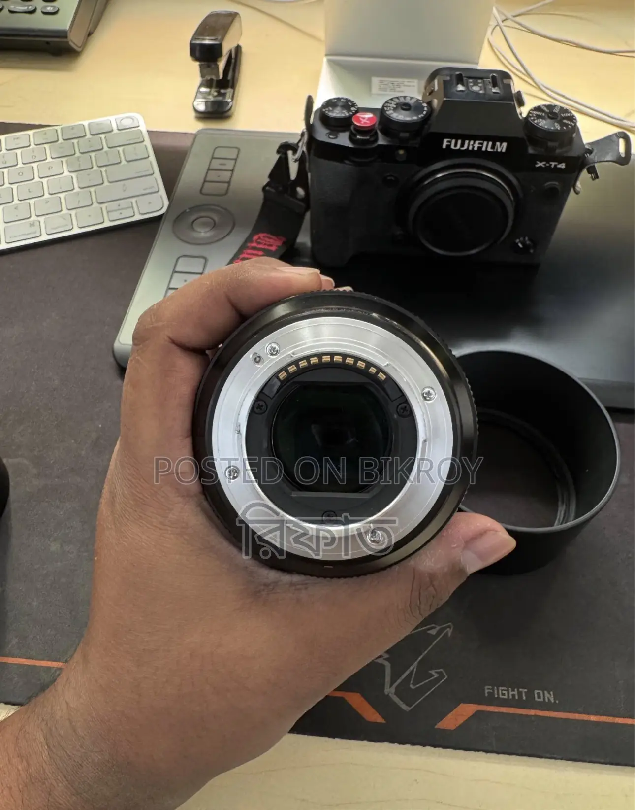 Fujiflim 56mm 1.2 lens