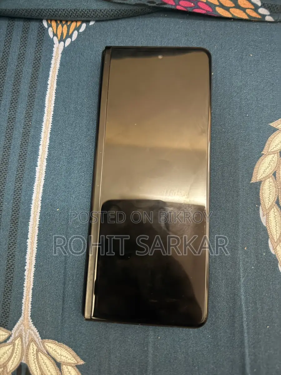 Samsung Galaxy Z Fold3 (Used)