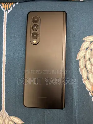 Samsung Galaxy Z Fold3 (Used)