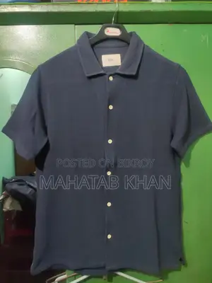 হাফ স্লিভ শার্ট বিক্রির জন্য