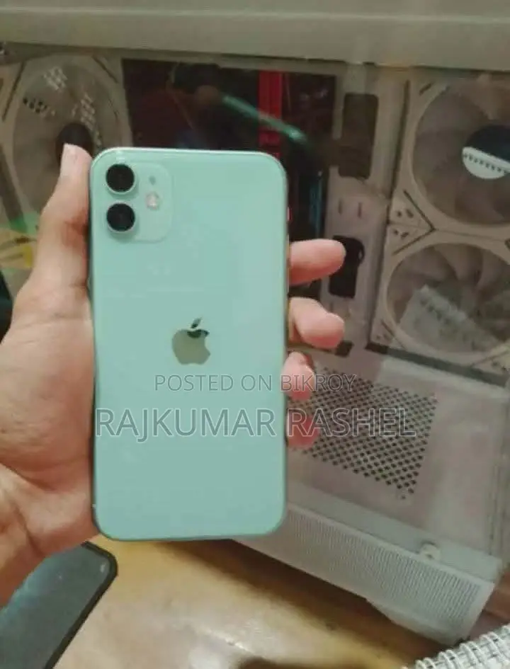 Apple iPhone 11 (Battery Replaced, Used)