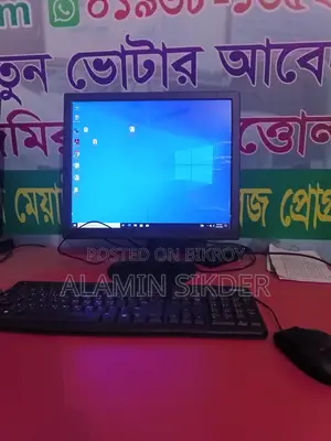 ডেক্সটপ কম্পিউটার বিক্রি হবে।