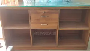Cash Counter Table