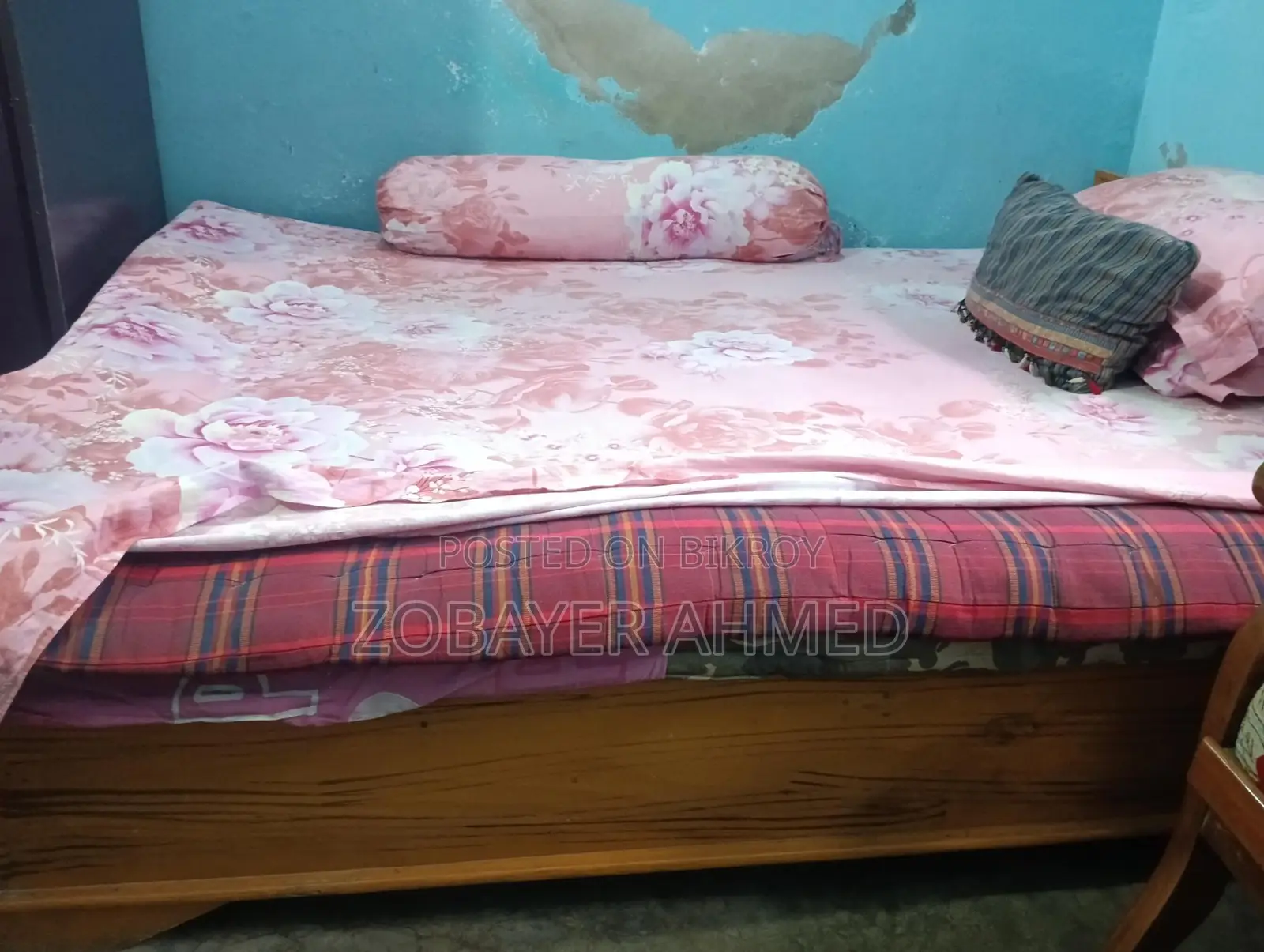 Pine Wood Full Box Bed, 5ft by 6.5ft. Bed only.