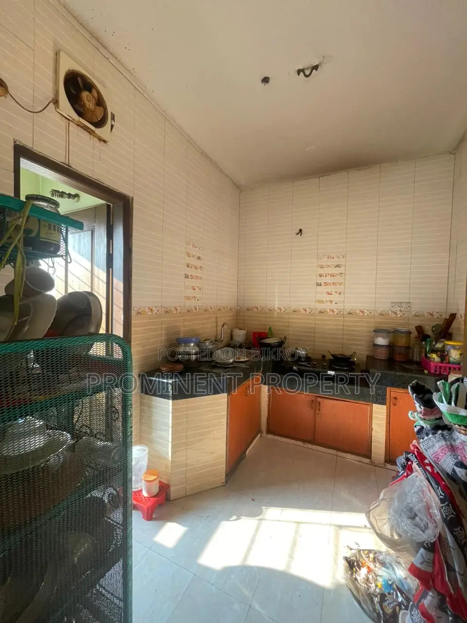 Sector-10, Uttara Flat for Sale, Size: 1550 Sq Ft.