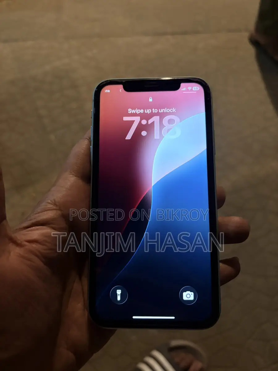 Apple iPhone 11 (Used)
