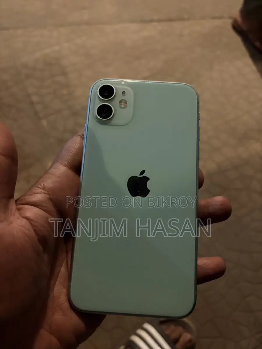 Apple iPhone 11 (Used)