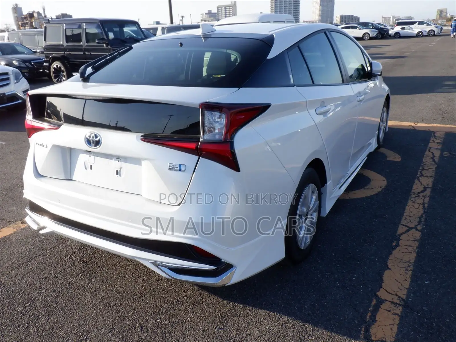 Toyota Prius S Safety Plus Pearl 2021