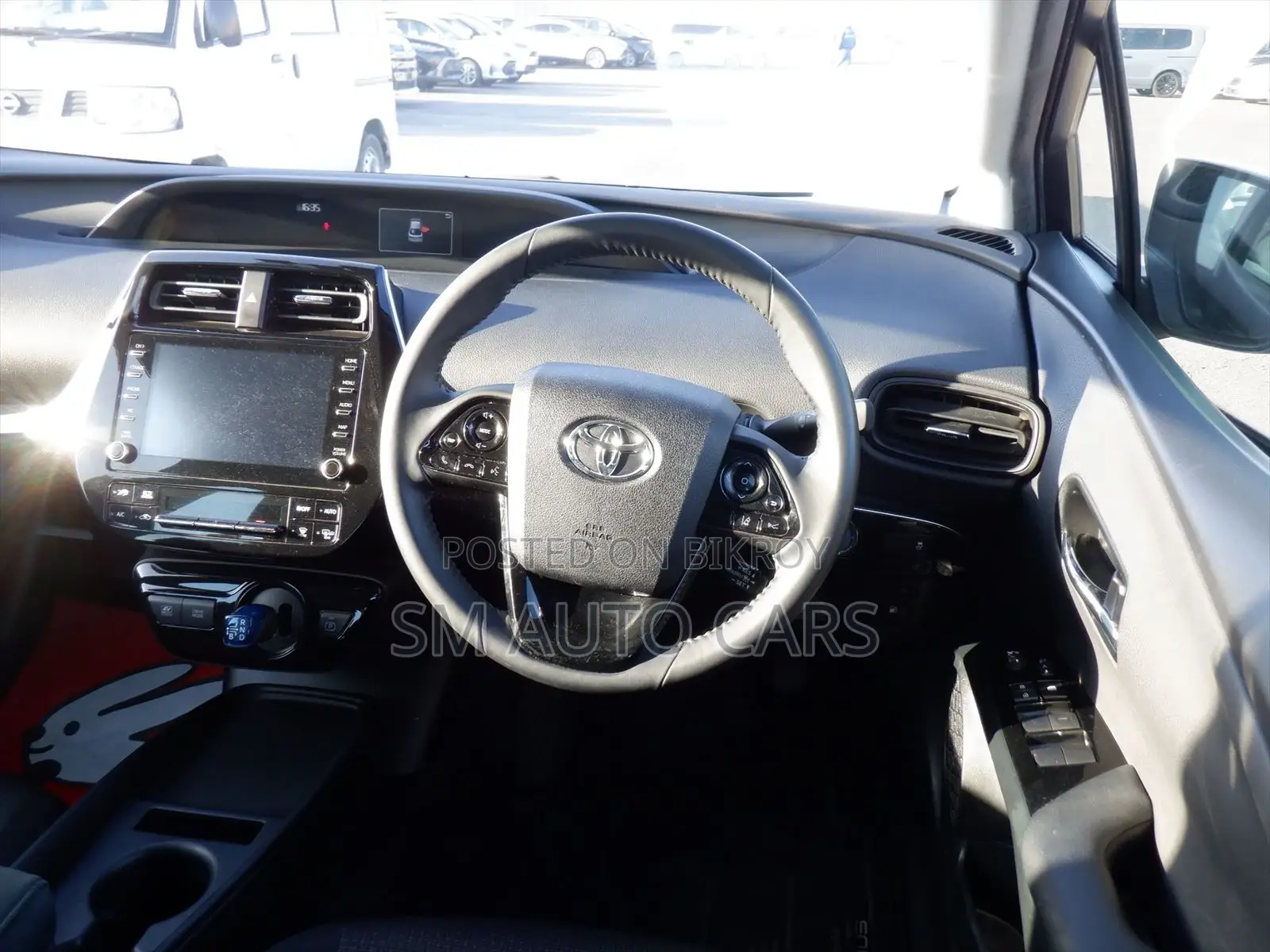 Toyota Prius S Safety Plus Pearl 2021