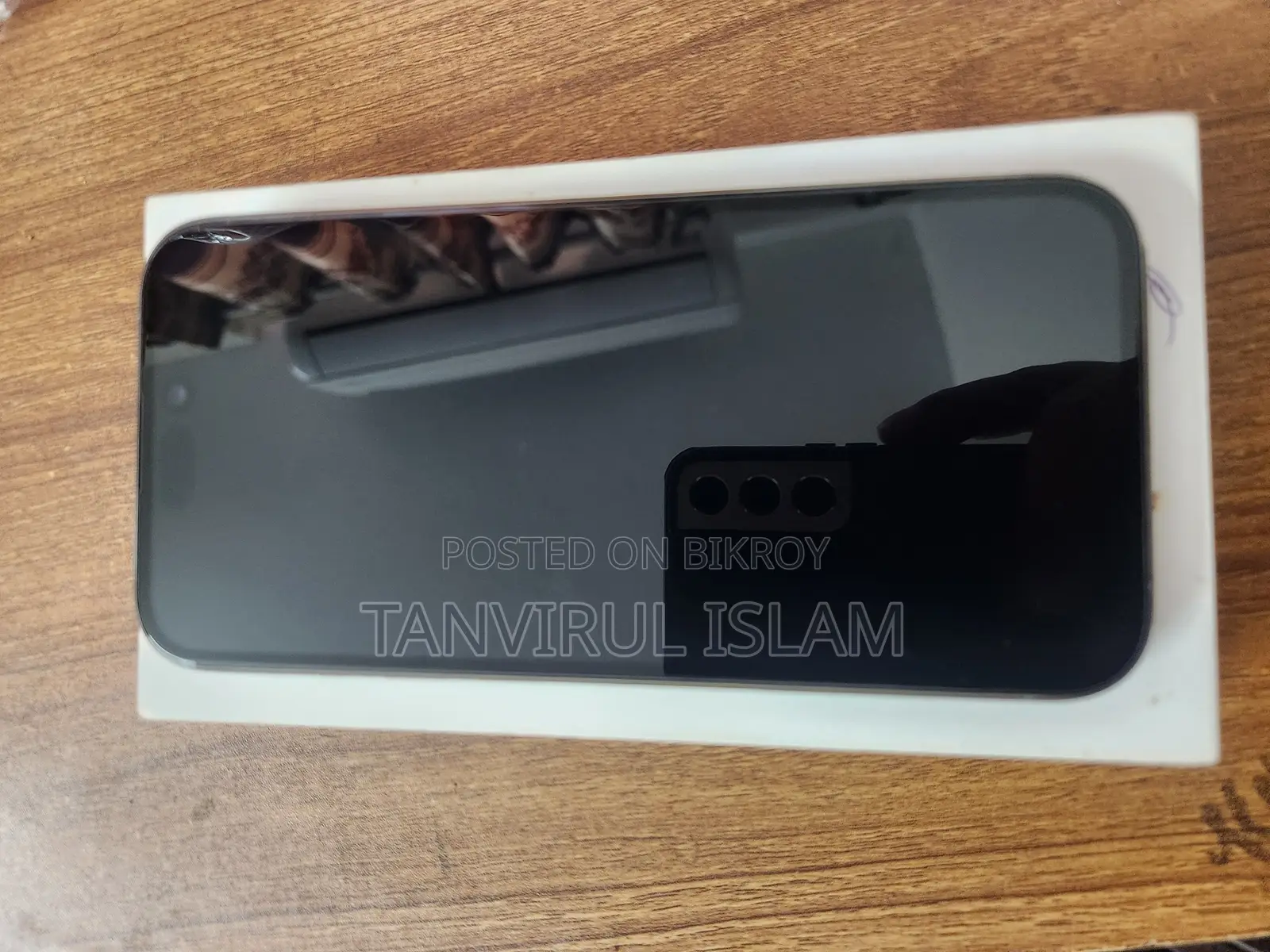 Apple iPhone 15 Pro (Used)